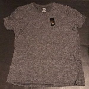 Men’s large v-neck black T-shirt NWT